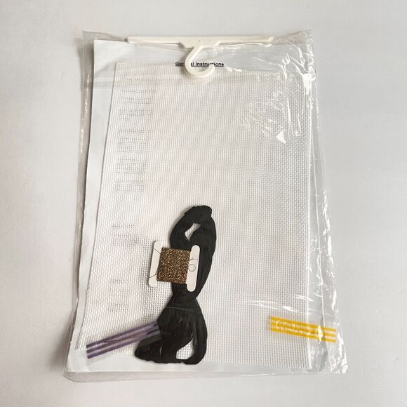 CrossstitchUK Heather Anne ALL THAT JAZZ CS550 RED HOT MOMMA RARE! New Sealed - Picture 3 of 3